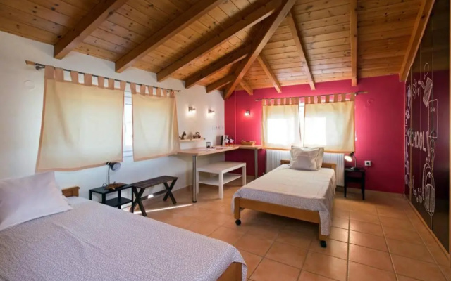 Maistro Beach House