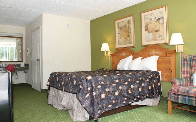 Travelers Inn