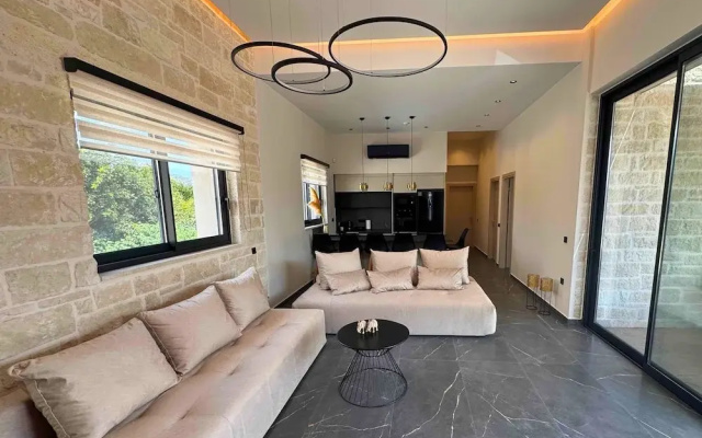 Panstel - Villa Aurora With Private Pool Jacuzzi