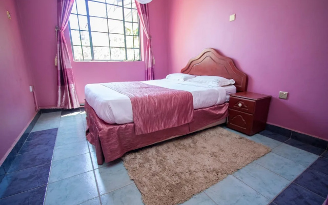 Parkview Safari Hotel and Apartments