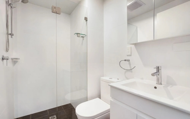 Bondi Beach Studios Suite 1