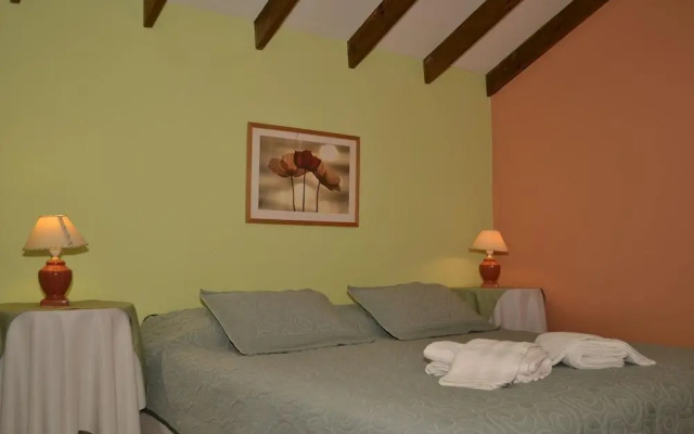 Apart Suites & Cabañas Duendes del Pungo