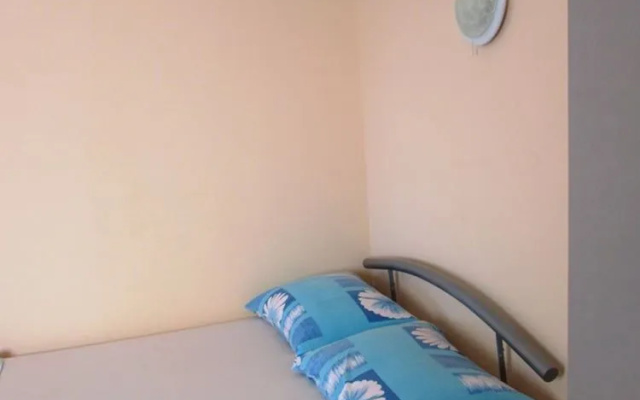 Apartment Roza near Sandy Beach