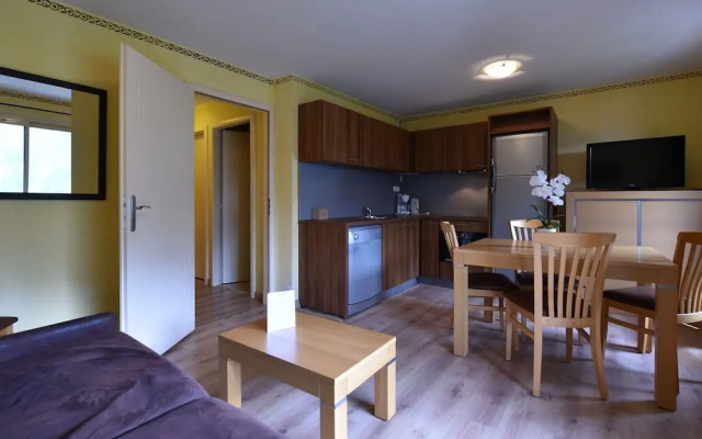 Chalet in Isola Near Ski Slopes