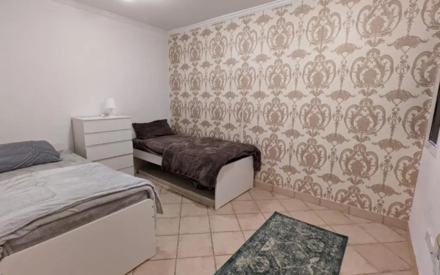 Spacious 3 bedroom apartment