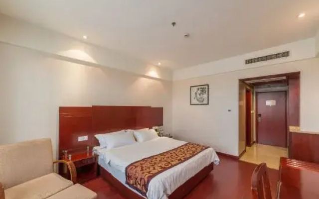Yancheng Hotel