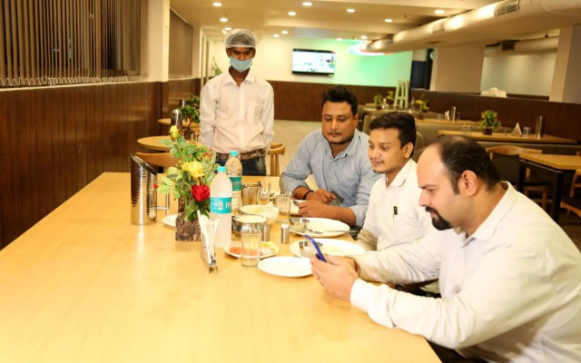 Sarvasa Residency