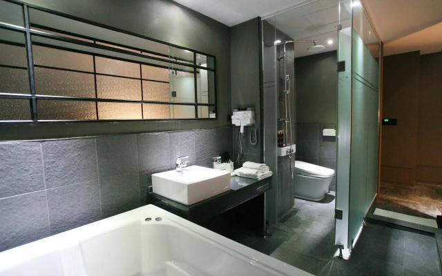 Valt Hotel