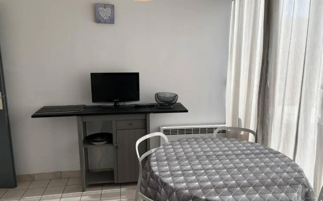 Appartement Balaruc-les-Bains, 2 pièces, 2 personnes - FR-1-571-32