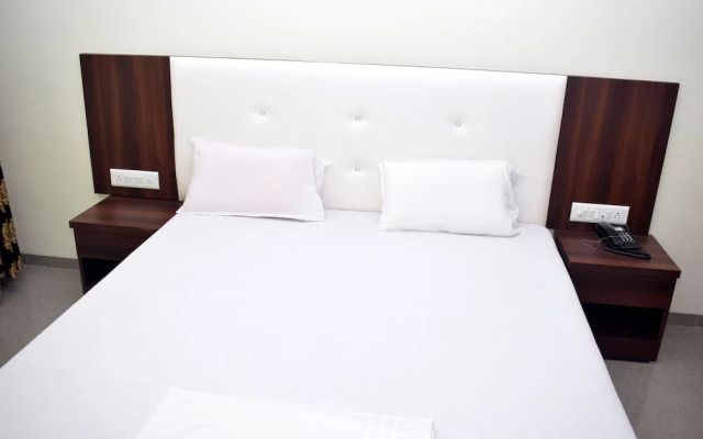Hotel Sai Grand