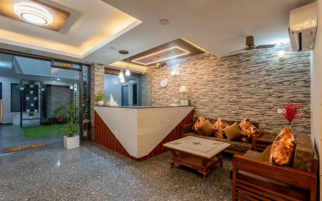 Plum Tree Hotels