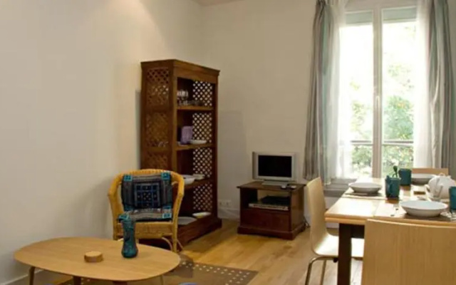 Two Bedroom Apartment Montparnasse (341)