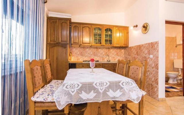Awesome Apartment in Vir With 2 Bedrooms and Wifi