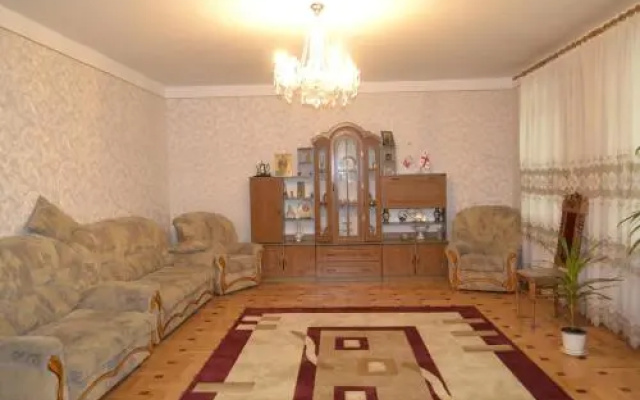 Manonis Guesthouse