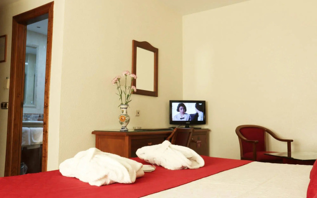 Hotel Avenida Tropical