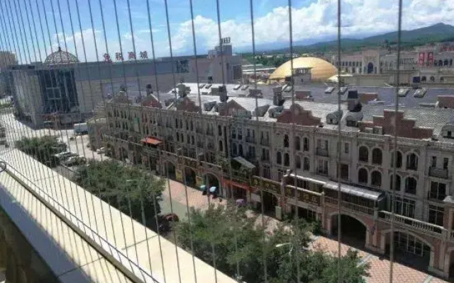 Yicheng Express Hotel (Dongxing Daping Branch)
