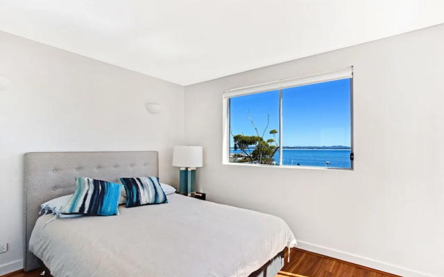 The Shoal, Unit 510/4-8 Bullecourt Street
