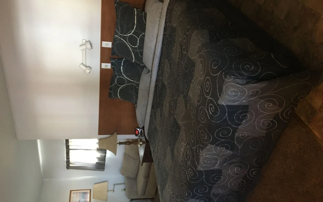 Harbor Beach Inn