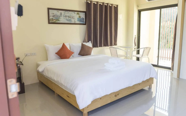 Yaibua Hotel