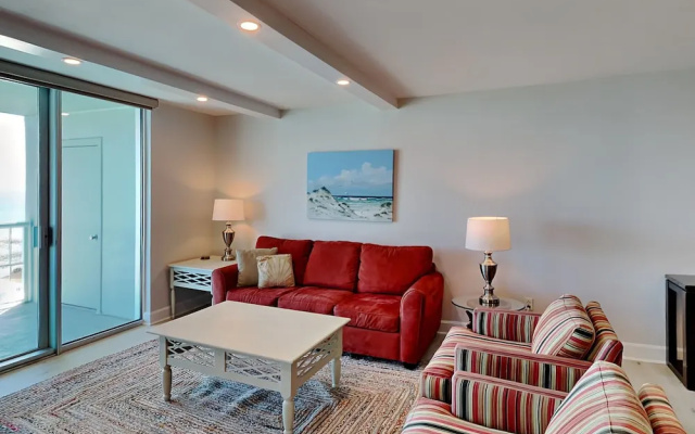 Tristan Towers Condominiums