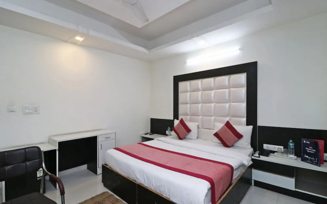 OYO 8971 Woodstay Inn Sector 45