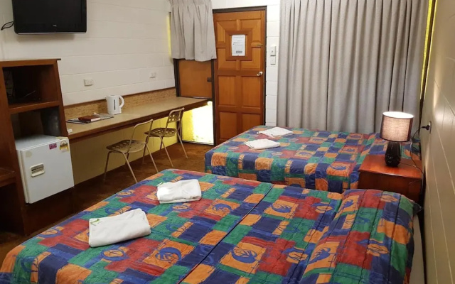 Commercial Hotel