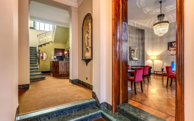 Hotel Apollo