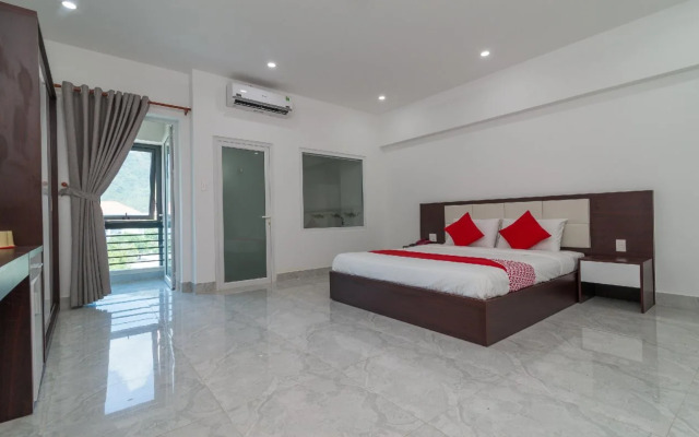 Ruby Hotel By OYO Rooms