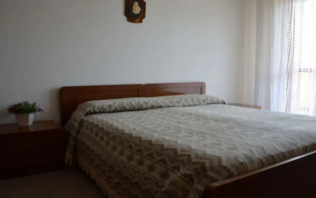 Charming Apartment Close to the Beach