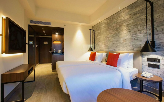 Lemon Tree Premier City Center Pune