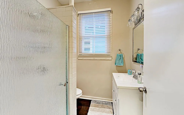31st Beach - 2 Br Home
