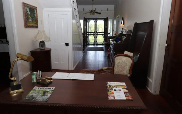 The Stovall House