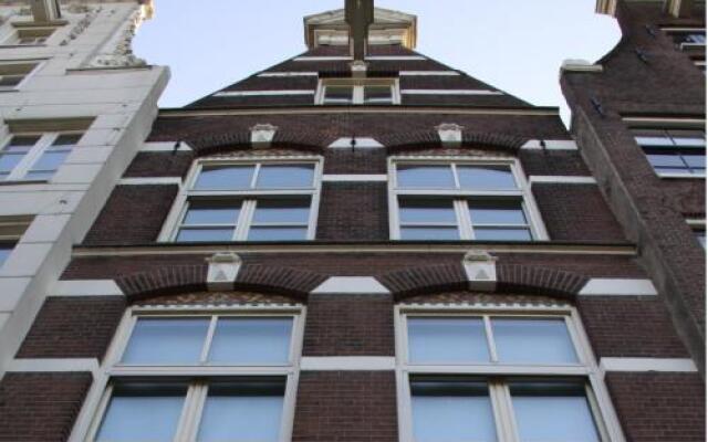Отель De Hoedenmaker Нидерланды, Амстердам - отзывы, цены и фото номеров - забронировать отель De Hoedenmaker онлайн вид на фасад