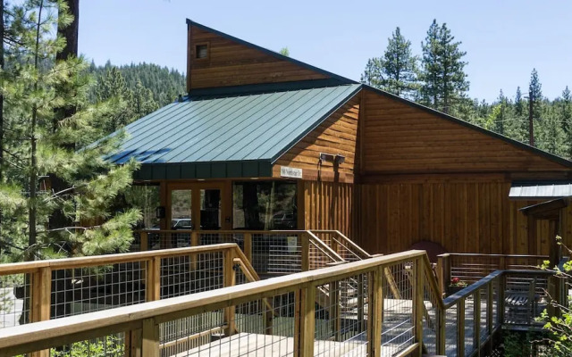 Northstar Village 215