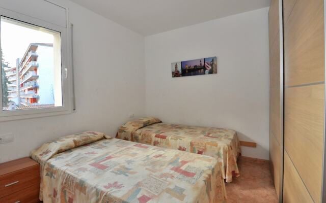 Отель Apartamento Mar Испания, Льорет-де-Мар - отзывы, цены и фото номеров - забронировать отель Apartamento Mar онлайн комната для гостей
