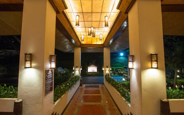 Imperial Phukaew Hill Resort in Khaem Son, Thailand from 37$, photos, reviews - zenhotels.com hotel front