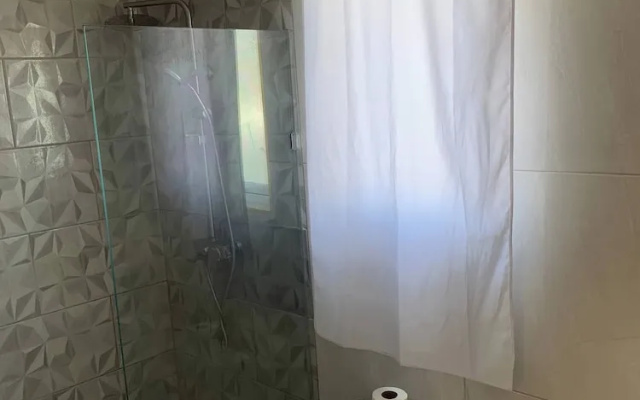 Nouveau Condo Près de Tout Plage Épicerie 203