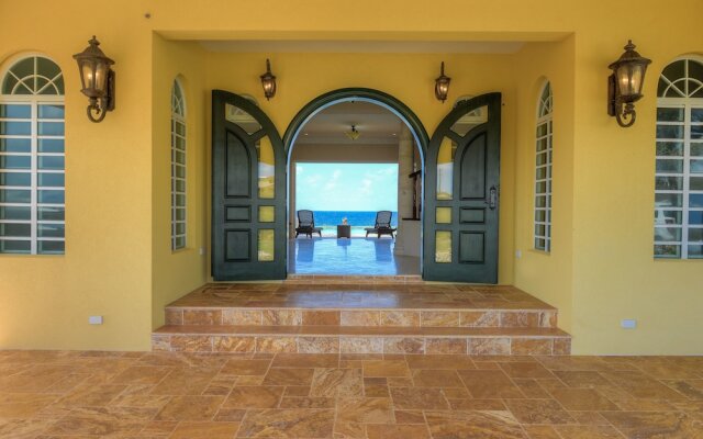 Crystal Sunrise Villa in The Valley, Anguilla from 4512$, photos, reviews - zenhotels.com hotel front