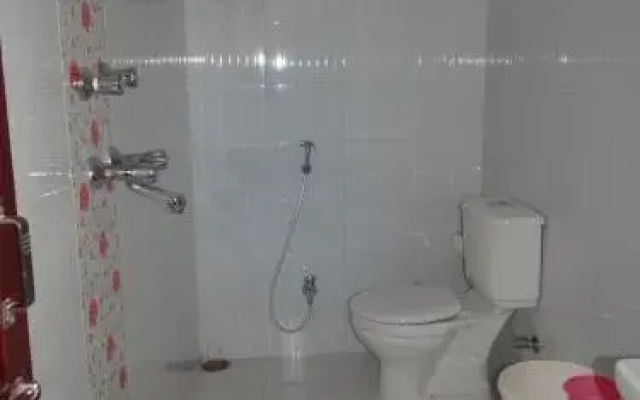 Hotel Dine 11