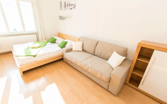 CheckVienna - Apartment Favoritenstrasse
