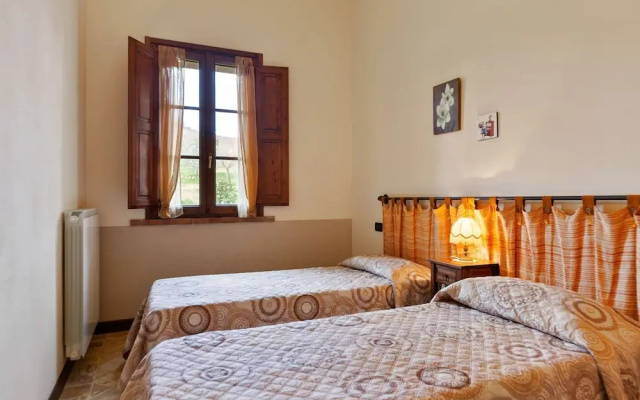 Traditional Holiday Home in Chianni With Swimming Pool