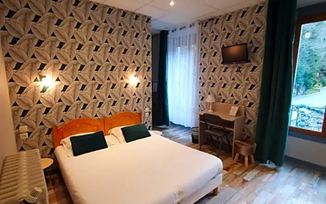 Auberge la Caverne