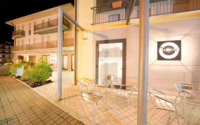 Agorà Hotel