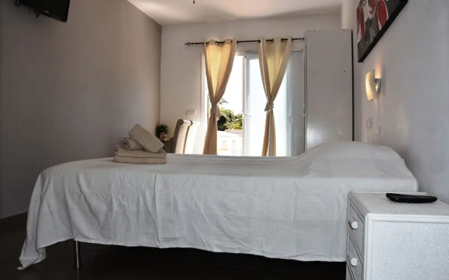 Bed & Breakfast Sardonyx