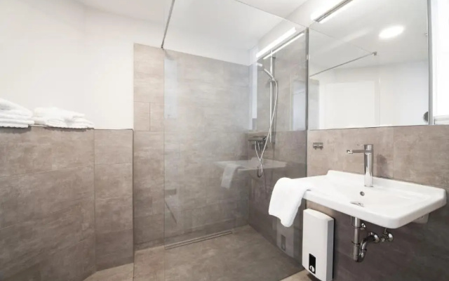 Bades Huk Marina Hotel