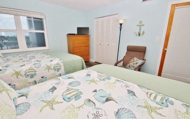 Daytona White Surf 405 Apartment 2