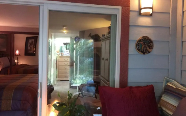 Black Bear Inn