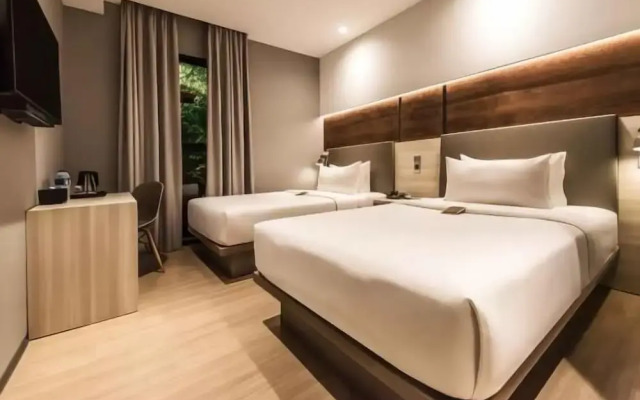 Simple Hotel Jakarta Wahid Hasyim