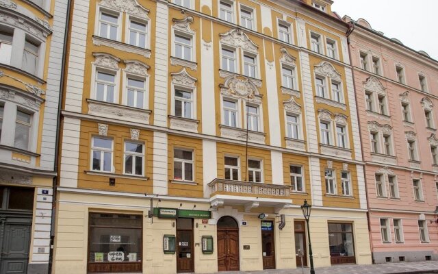 Апартаменты Downtown Apartments Prague вид на фасад