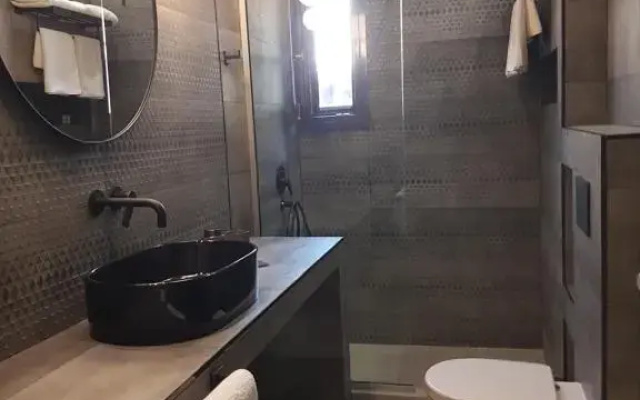 K35 Apartments
